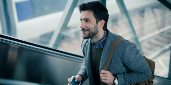 How To Dress Comfortably And Stylishly When Traveling