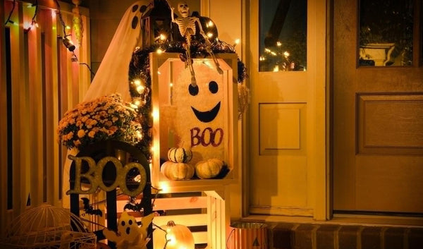 Top 5 Men’s Halloween Costumes You Can Still Wear Off Season