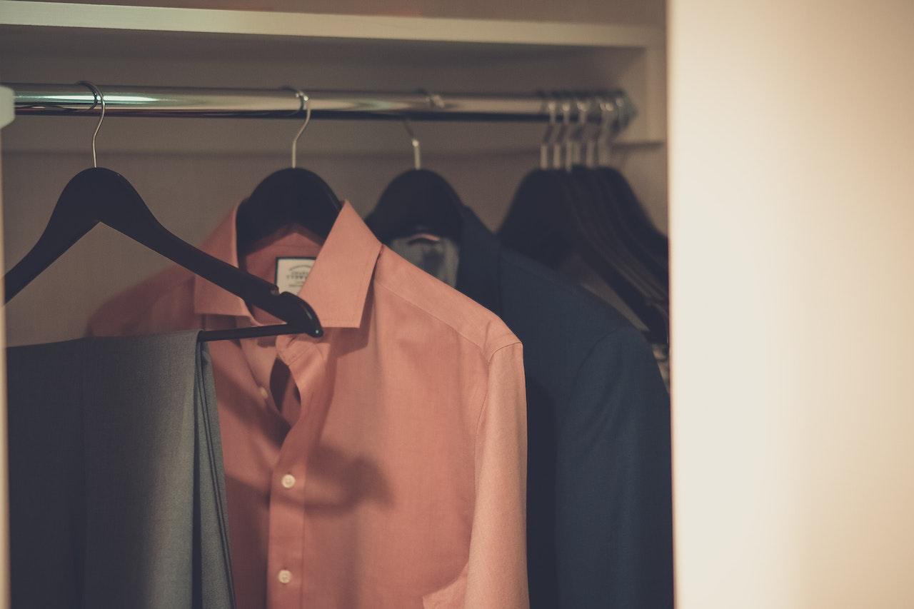 How to Remove Formaldehyde From Shirts?