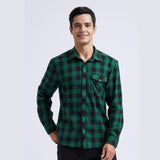 Plaided Men's Flannel Shirt With Pockets - GREEN
