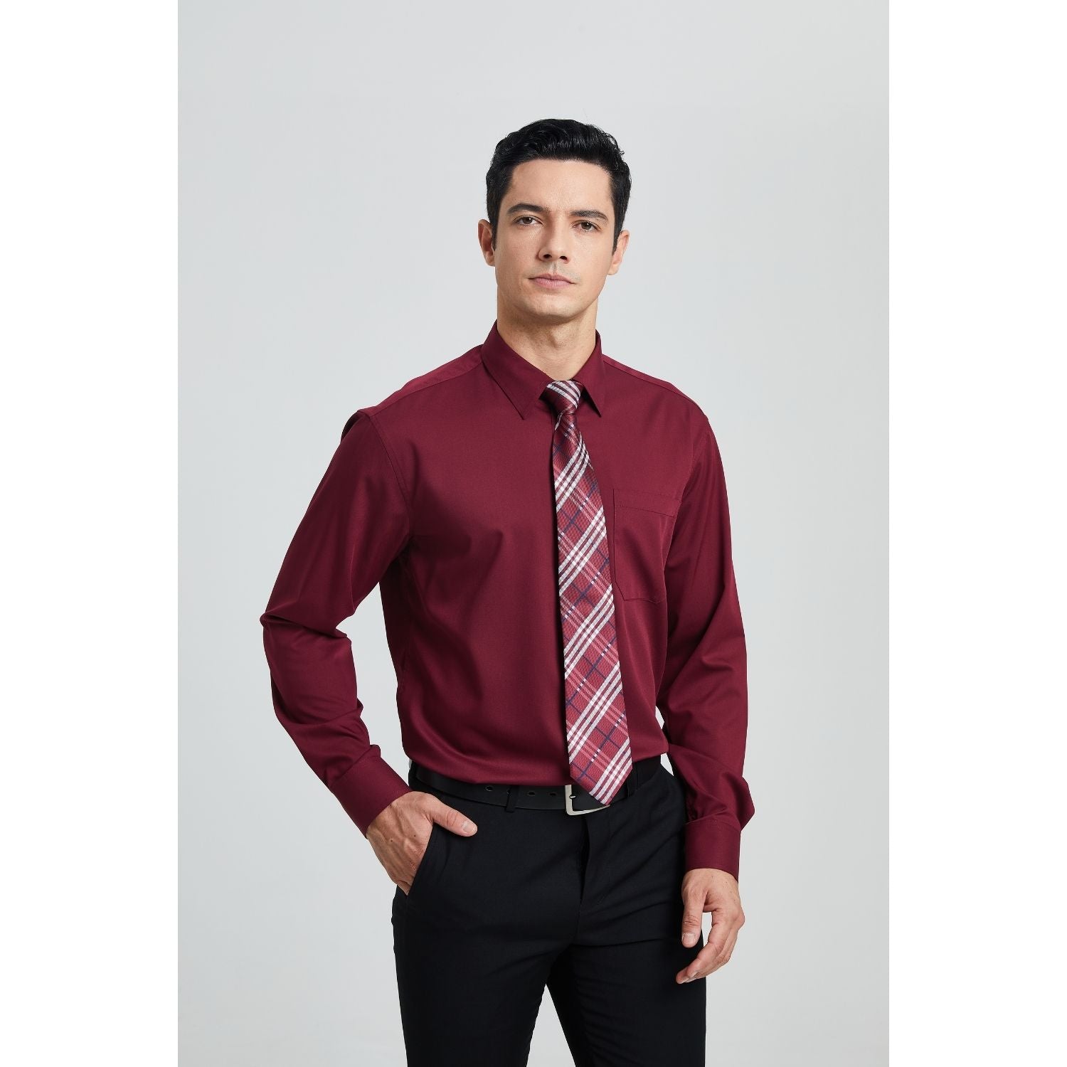 tie combination with maroon shirt